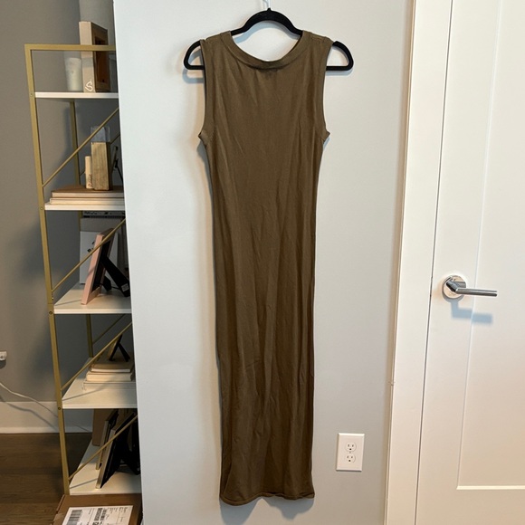 Zara Olive Green Sleeveless Maxi Dress - Picture 3 of 4